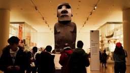 Британският музей е обект на кампания за връщане на статуя от Великденския остров