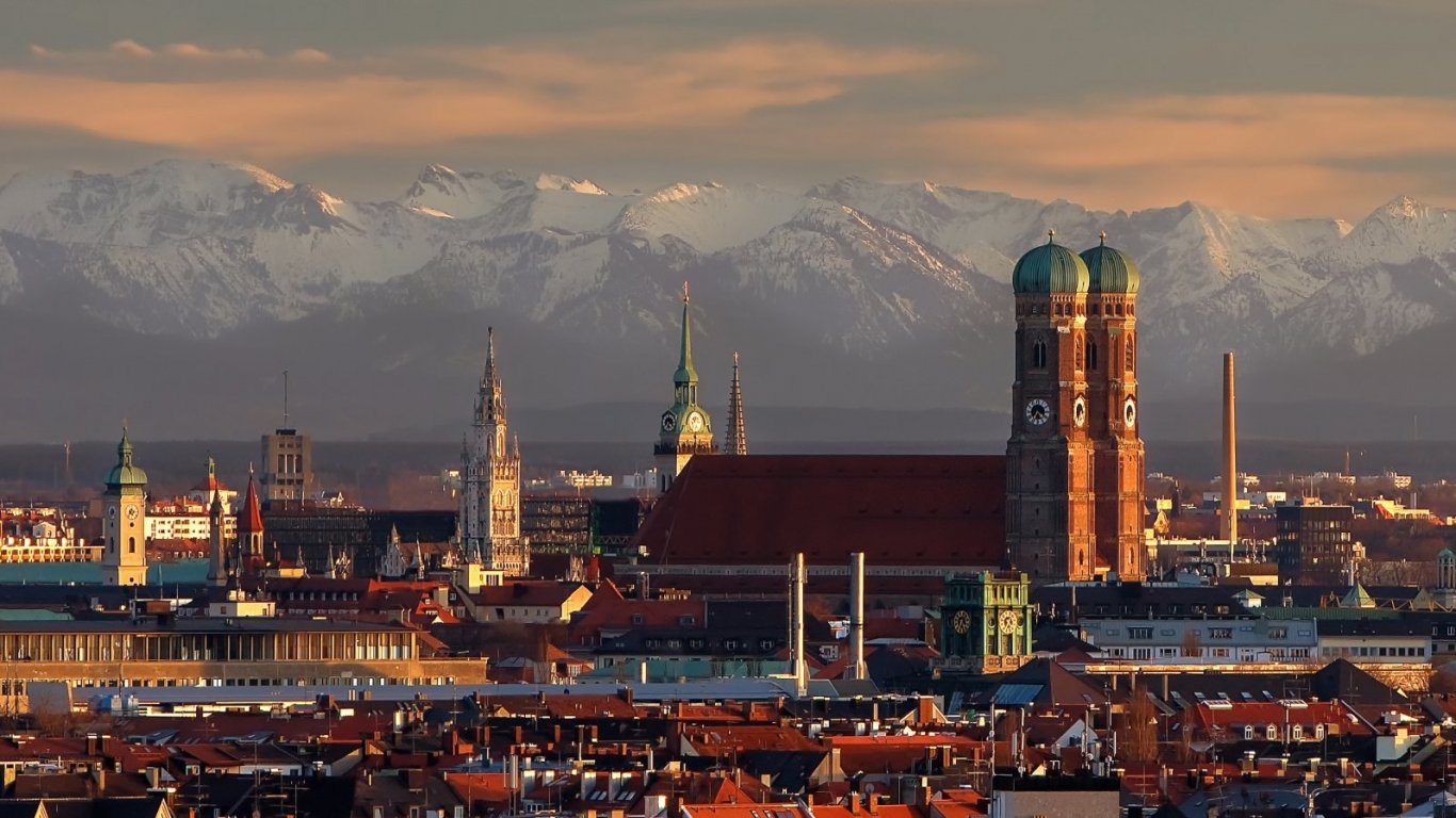 "Искаме да бъдем там, където са нашите клиенти": Мюнхен е като магнит за топ банкерите
