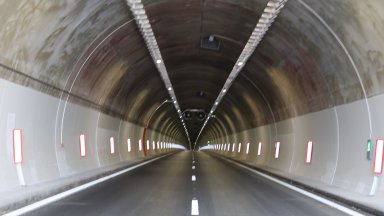 Ограничения на движението ще има във вторник по магистралите Струма