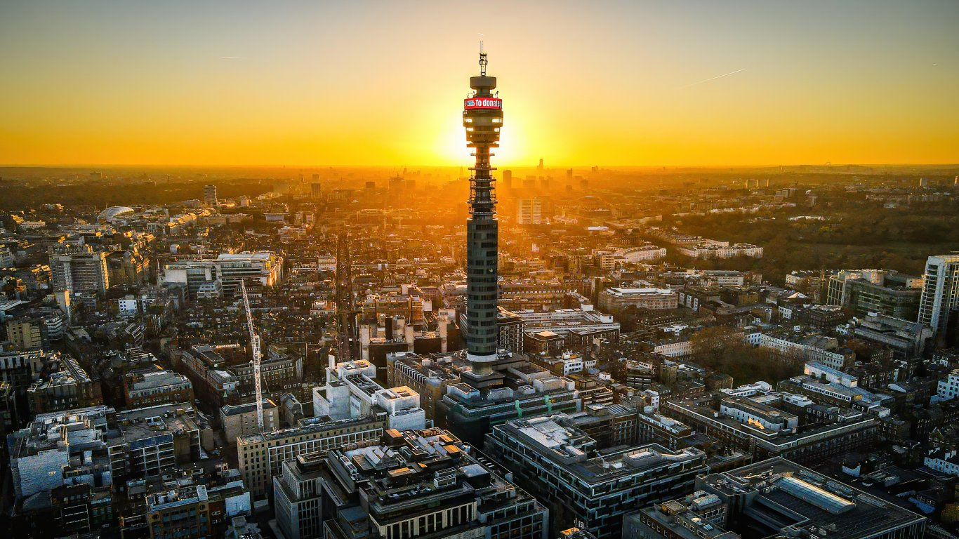 Американската група MCR Hotels купи кулата BT в Лондон за $347 млн. 