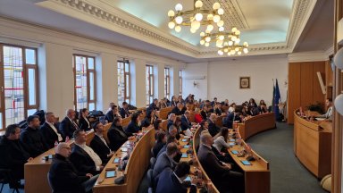 Общинският съветник от ПП ДБ Благовест Георгиев предизвака катастрофа в София