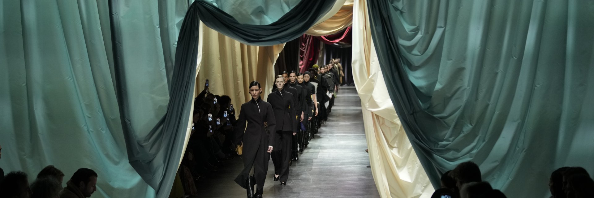 Fendi и Marras залагат на защитни облекла за жените следващата зима