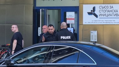 Снимка БТА Според хора които работят в сградата всички служители