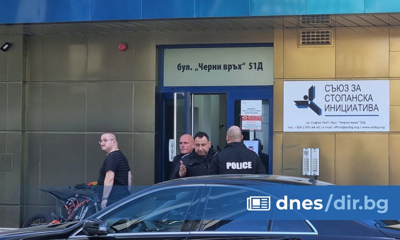 Снимка: БТА Според хора, които работят в сградата, всички служители