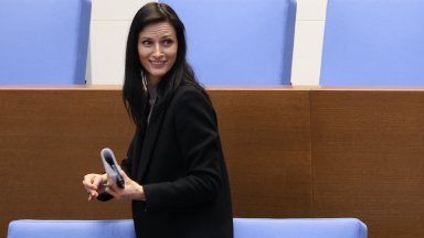 Не е в компетенцията на Министерството на външните работи всичко