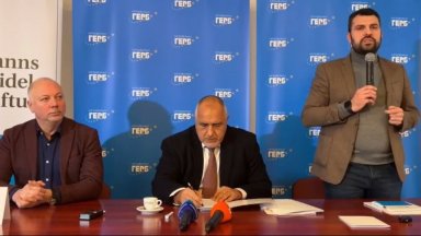 До понеделник вторник Борисов очаква Николай Денков и Мария Габриел да