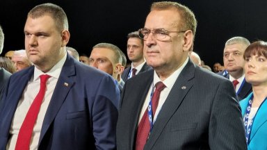 Вотът се състоя на закрито за медиите заседание на XI та