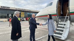 Мария Габриел пристигна на официално посещение в Йордания