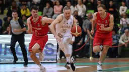 Герои! Баскетболна България срази световния шампион!