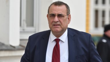 По думите на Чакъров трябва да има политически консенсус да