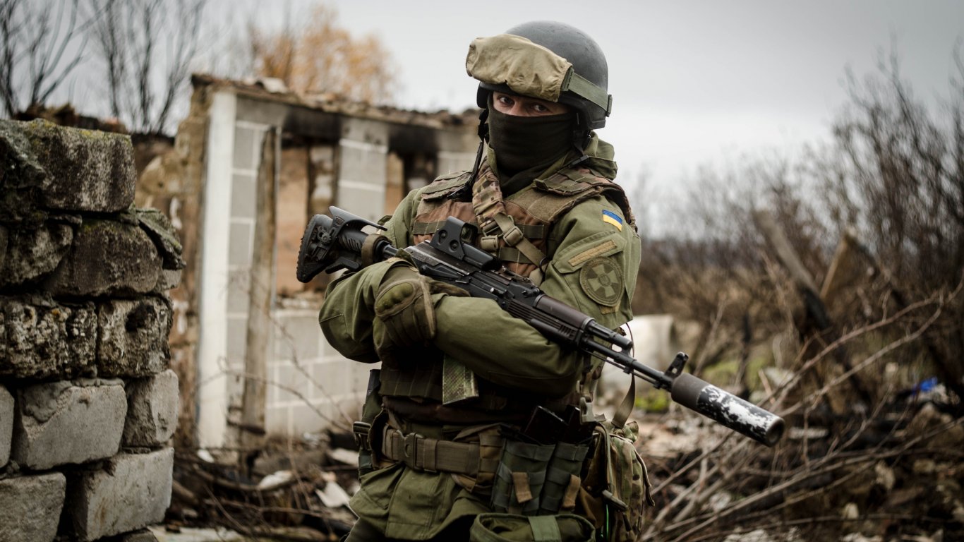  Войници от задграничния легион на Украйна постоянно се бият в най-горещите точки 