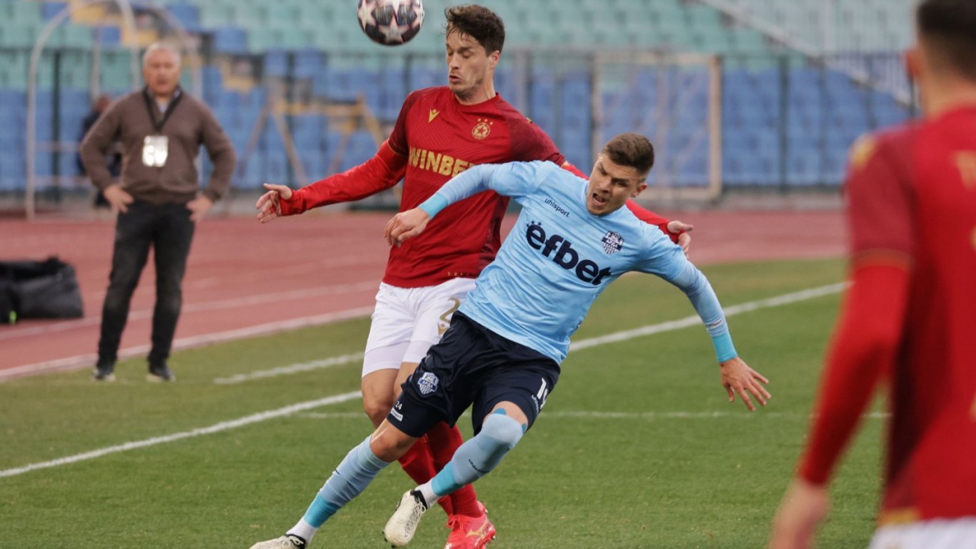 Български гол от центъра: Изумителна красота в Унгария