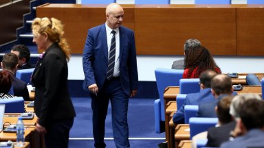 Той да пример с изпирането на Борисов с връщането на