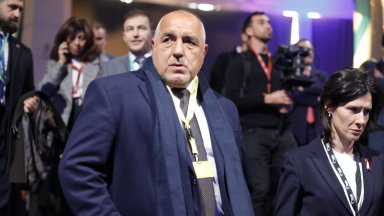 Денков дойде хвърли си оставката и си заминаха с кабинета