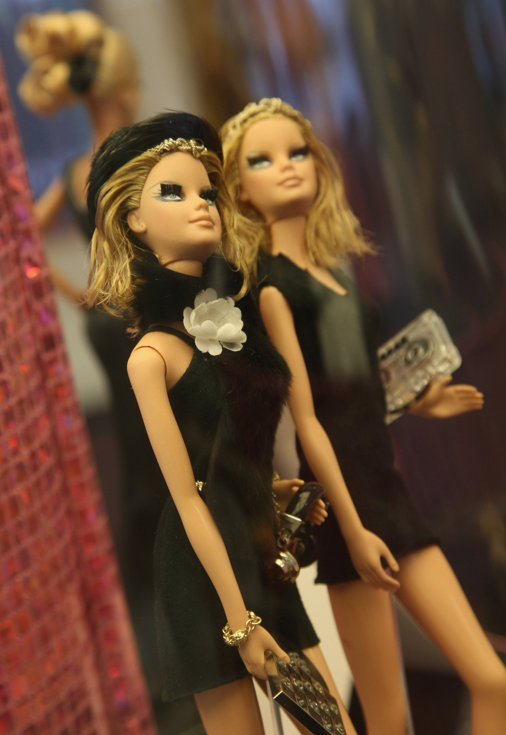 Изложба "Барби и нейните аксесоари" за 50-годишнината на куклата в Galeries Lafayette в Берлин