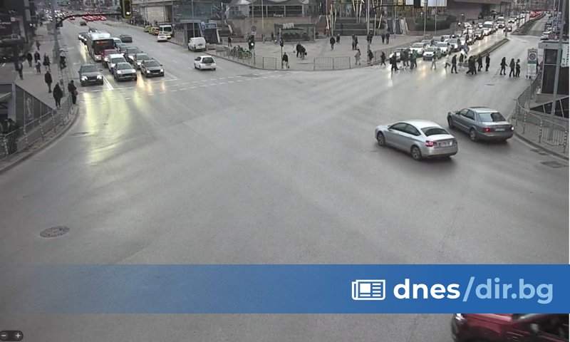 Едно от най-натоварените и проблематични кръстовища е това на бул.Черни