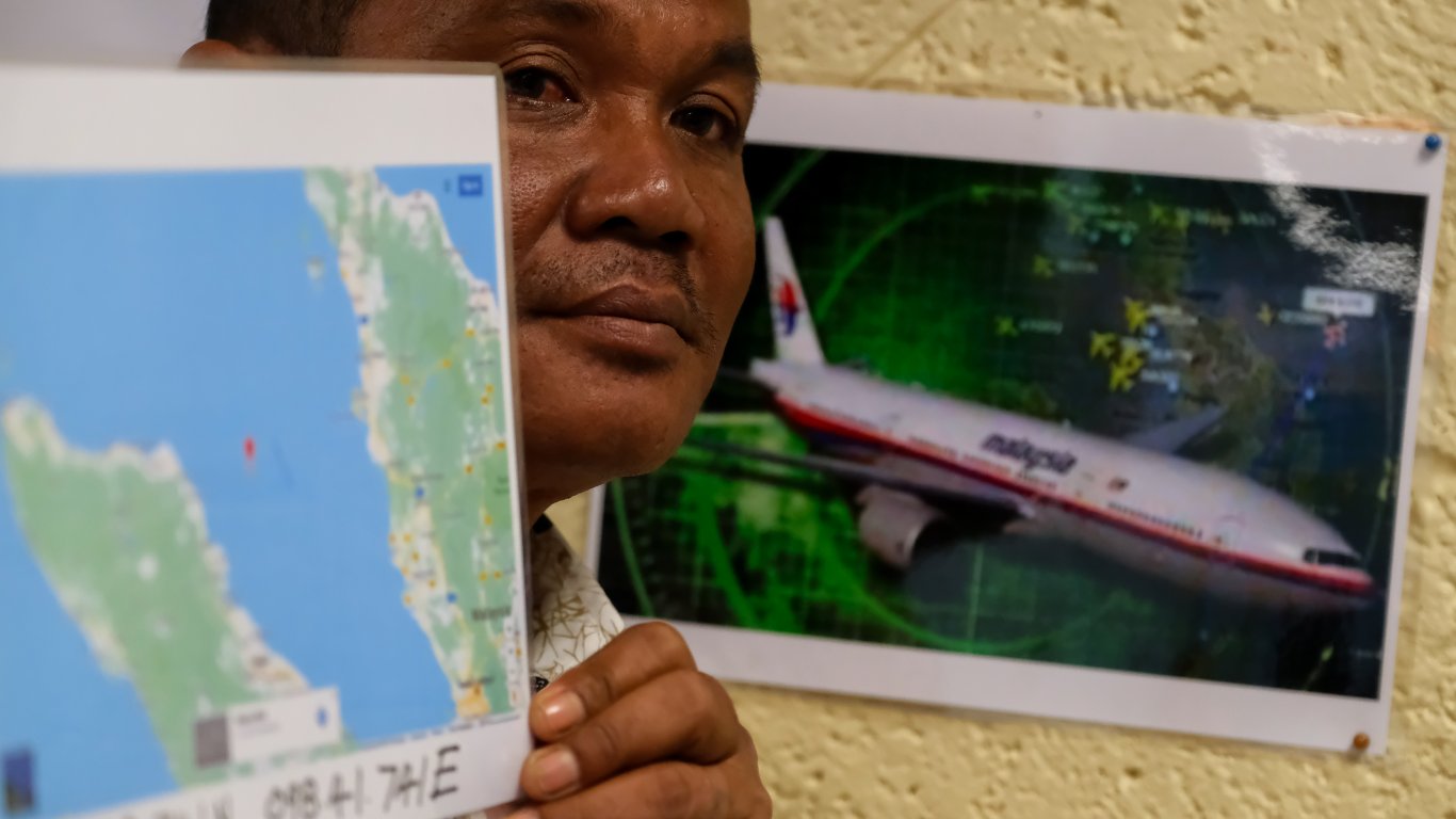 Полет MH370 остава една от най-големите мистерии в авиацията (снимки/видео)