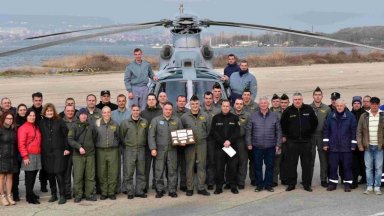 Вертолетната авиобаза „Чайка“ на Военноморските сили е с нов командир