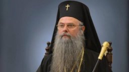 Проф. Желев: Проправя се пътят на митрополит Николай към поста патриарх