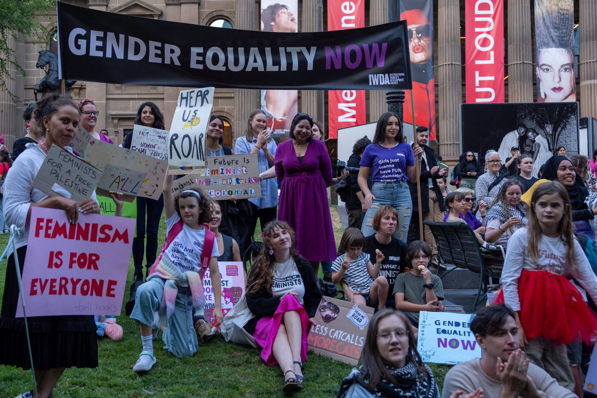 Протести в Мелбърн, Австралия на 7 март 2024 г. за равностойни и достойни права на жените 