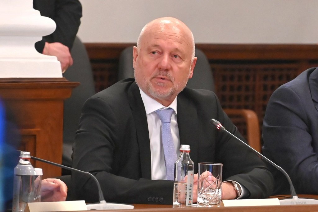 Министърът на отбраната в оставка Тодор Тагарев