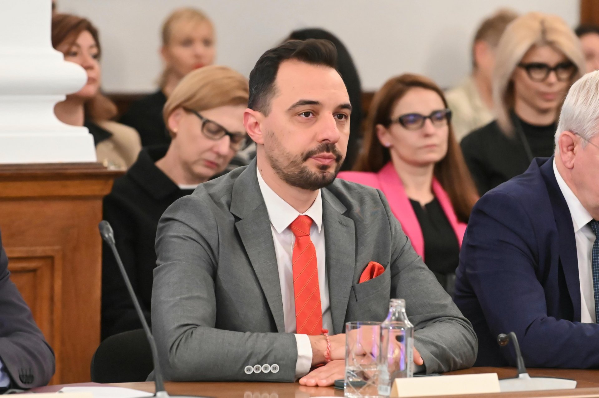 Министърът на икономиката в оставка Богдан Богданов