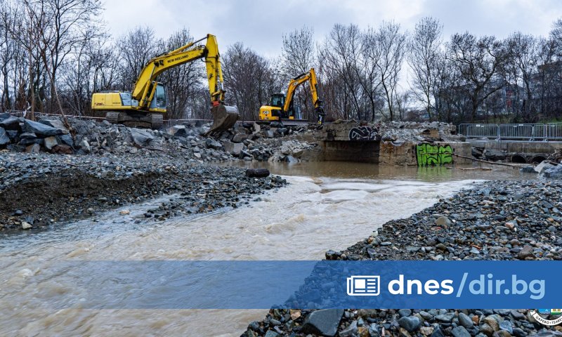 След уведомяване на ресорните институции чрез багер ще се осигури