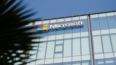 Microsoft открива нов AI център във Великобритания 