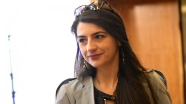 В отговор на коментар на потребител в социалната мрежа в който