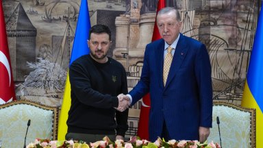 Още снимки от срещата За съжаление нашата дипломатическа инициатива предприета