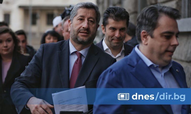 На влизане днес в Народното събрание лидерът на Да, България