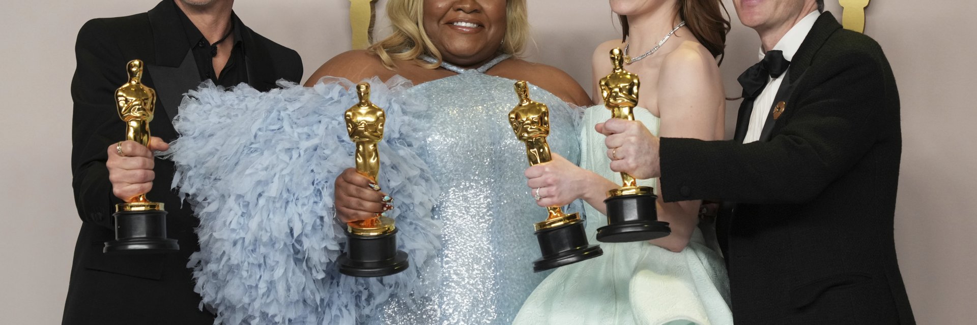 "Опенхаймер" очаквано триумфира на "Оскар"- ите, Ема Стоун грабна втора статуетка