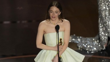 Ема Стоун - любимката на Холивуд и на наградите "Оскар"