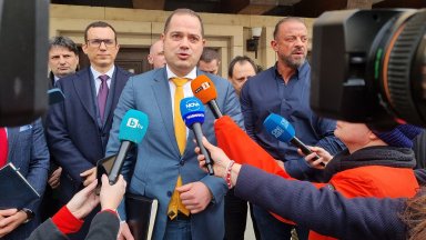 Изявлението той направи след среща с кмета на София Васил