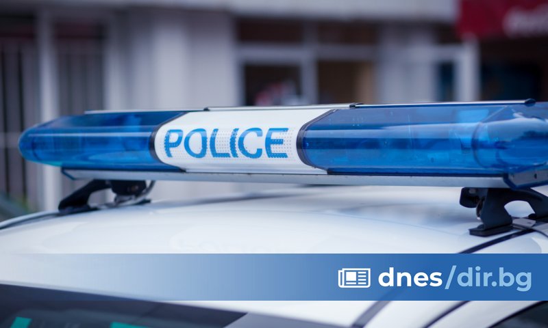 Сигнал за инцидента е получен в 9:40 часа. Според предварителната информация