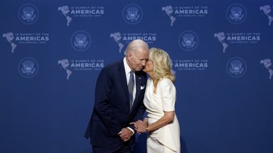 Това са само част от прозренията на американската журналистка от