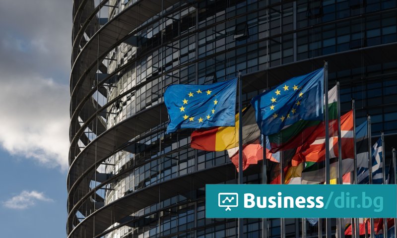 Манолис Глезос, превърнал се в икона на гръцката съпротива, е