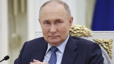 Относно Украйна той заяви в интервюто че Русия е готова