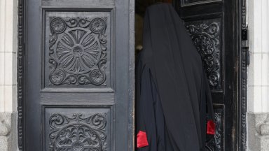 Поклонението пред тленните останки на главата на БПЦ ще започне