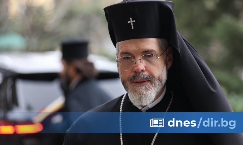 Той нито потвърди, нито отрече дали Николай ще участва в