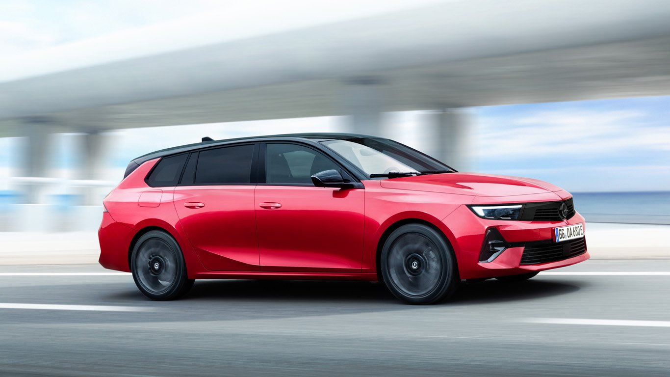 Opel Astra Sports Tourer Electric 