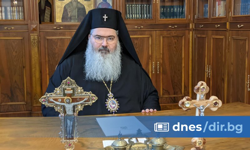 Ние сме изпратили писма до всички. Светият синод прецени така