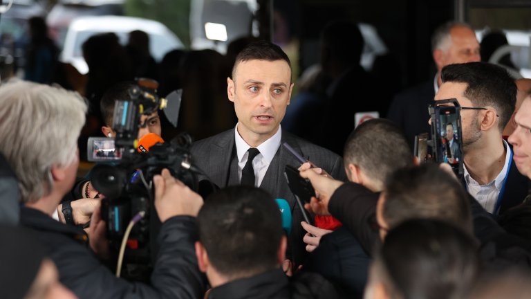 Бербатов стана сенсей в култово видео на Манчестър Юнайтед
