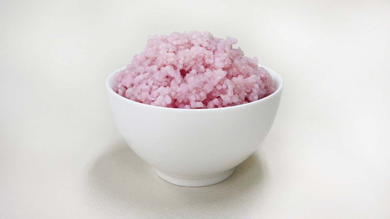 Разработват ориз с клетки от култивирано говеждо