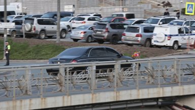 Използването от Ким на руската лимузина Аурус е нагледна демонстрация