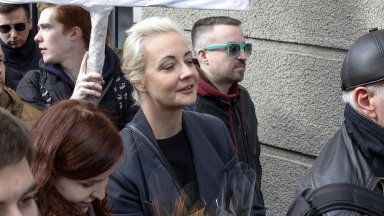 Преди изборите Навална призова поддръжниците си да отидат до урните