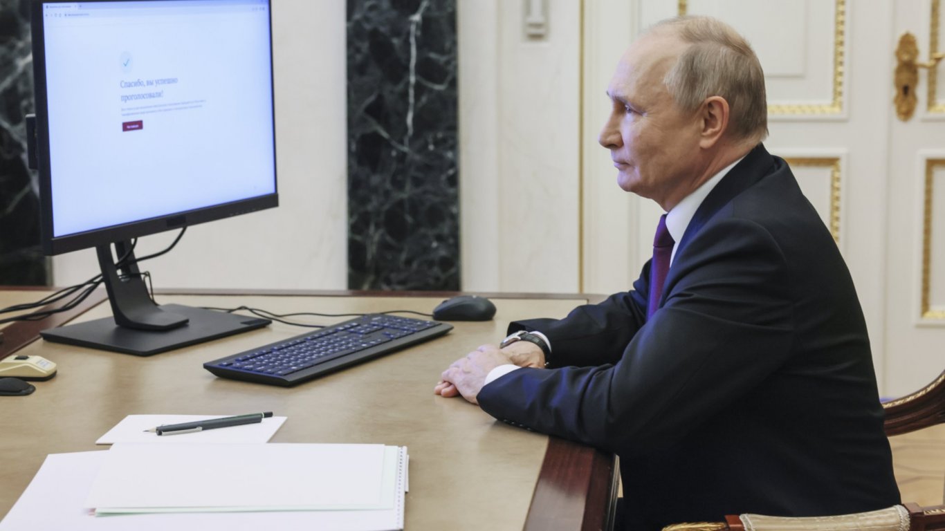 Прогнозни резултати: С 87,7% Путин е новият стар президент на Русия