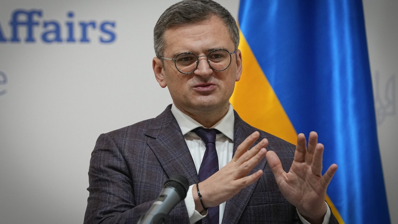 Дмитро Кулеба определи петте основни цели на украинската дипломация 