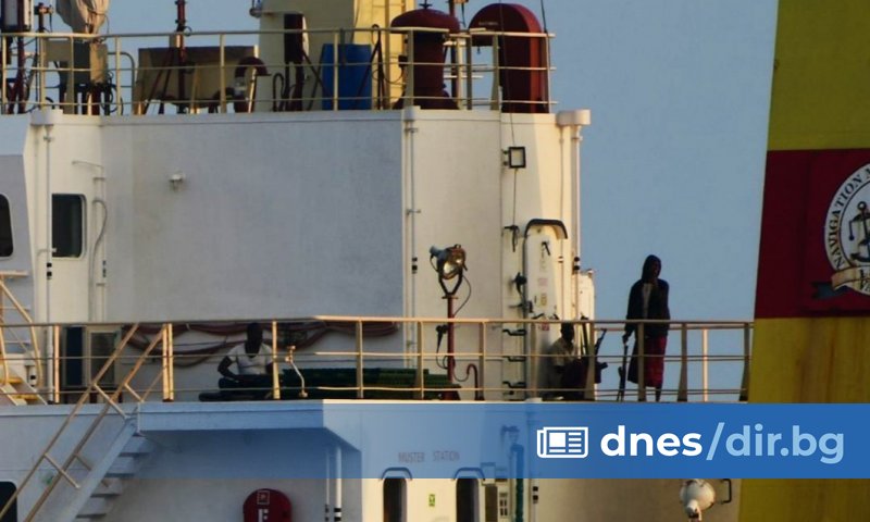 Заловените пирати трябва да пристигнат в Индия в събота и