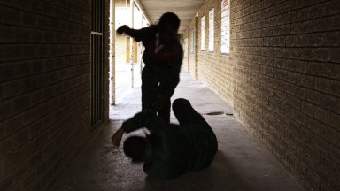 Момиче е с травма на корема седалището и таза след